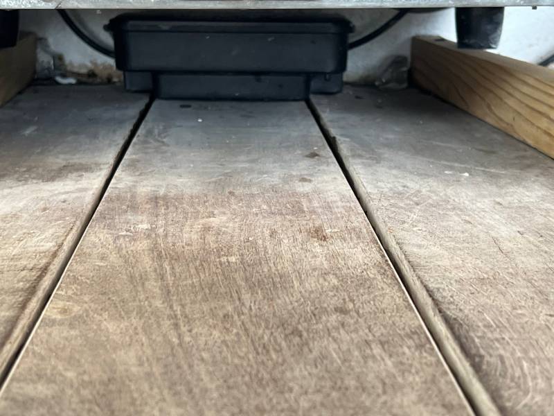 Dératisation et désinsectisation d'une boulangerie infesté de souris et de cafards à Marseille proche du vieux port